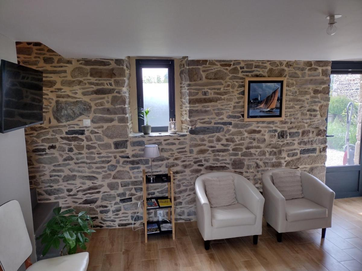 Gite Charmant Typique Breton Ti Quartier Pordic Exterior photo